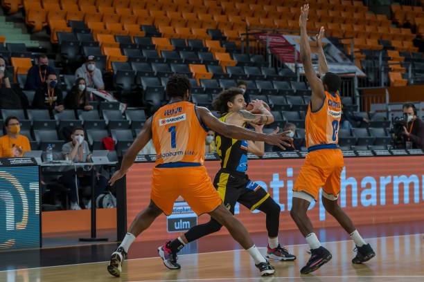 阿莱腿筋受伤，或将无缘代表科特迪瓦征战非洲杯（阿莱腿筋受伤，恐无缘随科特迪瓦出战非洲杯）